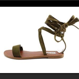 Steve Madden Deelight Olive Lace Up Sandals